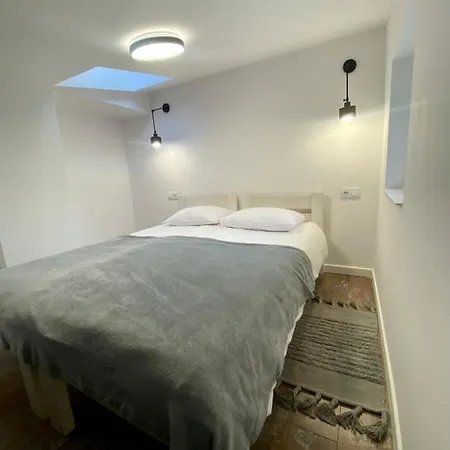Guest house Ametyst *